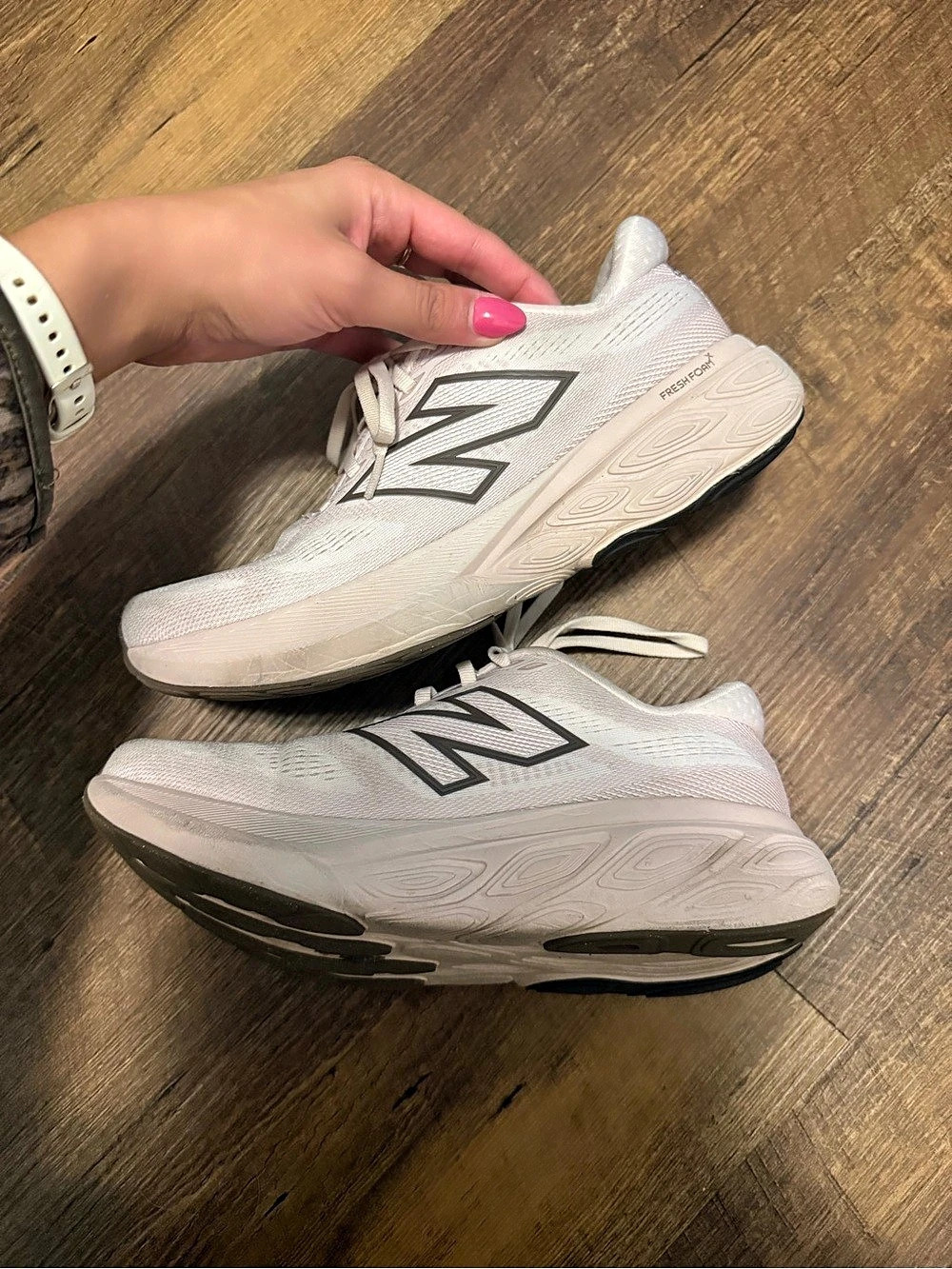 New Balance Fresh Foam X 880v13 Athletic Shoes White & Pink